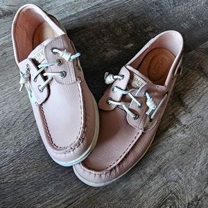 Sperry - Women's Size 9 - Varsity Pink.
